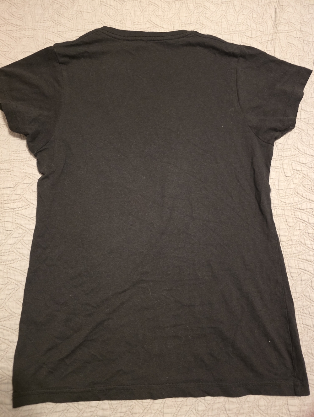 Peanuts Black 'Chillin Snoopy' Short Sleeve Tee - Picture 4 of 4